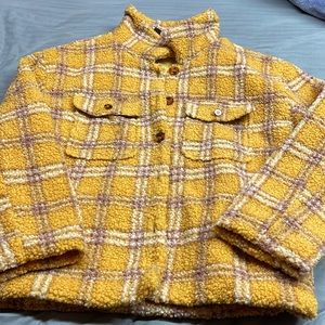 Ces Femme Sherpa shacket yellow/purple plaid design large NWT